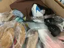 Apparel: Manually Sorted &#x22;Shoes, Handbags and Totes&#x22; (OCT25-0991X)