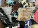 Apparel: Manually Sorted &#x22;Shoes, Handbags and Totes&#x22; (OCT25-0991X)