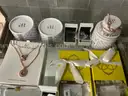Jewelry: &#x22;Assorted&#x22; (OCT25-H030x)