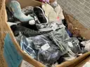 Apparel: Manually Sorted &#x22;Shoes, Handbags and Totes&#x22; (OCT25-1132X)