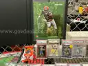 Collectible: Sport cards &#x26; Memorabilia (OCT25-H043)