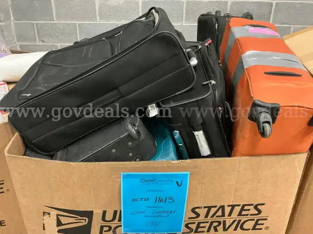 Salvaged: &#x22; Luggage&#x22; (OCT25-1613)