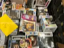 Collectibles: &#x22;Figurines&#x22; (OCT25-1615X)