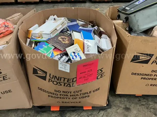 Books: Mixed &#x22;Hard Back and Soft Back&#x22; (NOV25-0143)