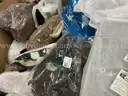 Apparel: Manually Sorted &#x22;Shoes, Handbags and Totes&#x22; (NOV25-0465X)
