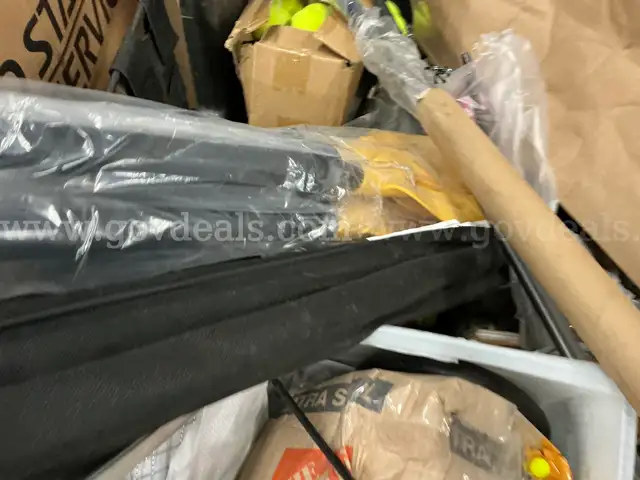 Sporting Goods: (NOV25-1066)