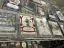 Collectible: Sport cards &#x26; Memorabilia (DEC25-H022)
