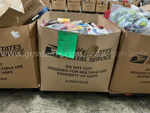 Books: Mixed &#x22;Hard and Soft Back&#x22; (DEC25-0811)