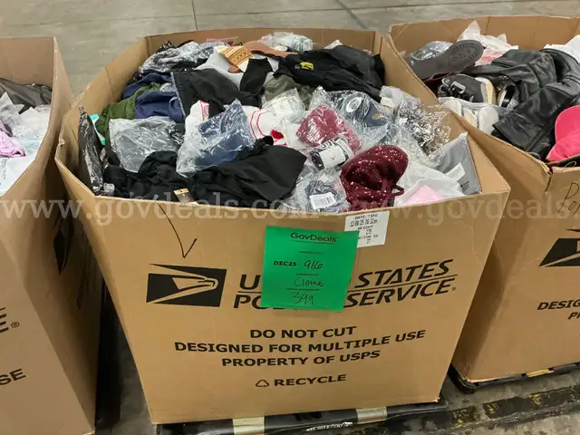 Apparel " Clothes" (DEC25-0916)