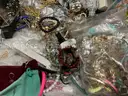 Jewelry: "Jewelry Salvageable" (DEC25-H037)