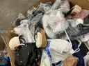 Apparel: Manually Sorted "Shoes, Handbags and Totes" (DEC25-1209X)