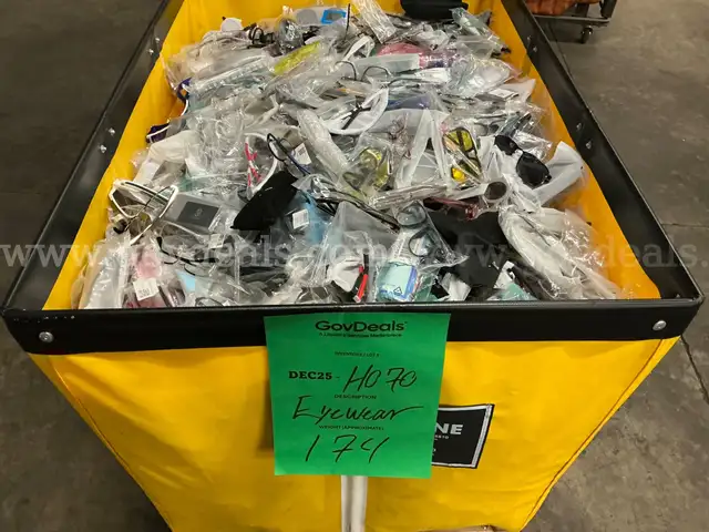 Apparel: "Eyewear"  (DEC25-H070)