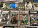 Collectible: Sport cards & Memorabilia (DEC25-H078)