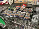 Collectible: Sport cards & Memorabilia (DEC25-H078)