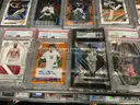 Collectible: Sport cards & Memorabilia (DEC25-H078)