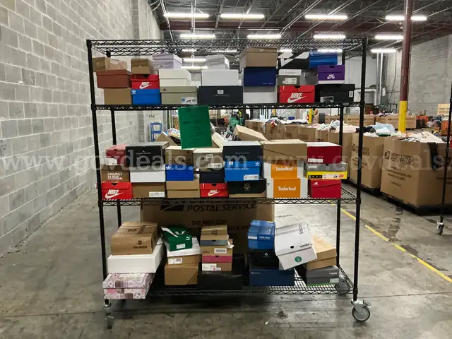 Apparel: "Boxed Shoes" (DEC25-1909X)