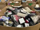 Apparel: Manually Sorted "Shoes, Handbags and Totes" (DEC25-2064X)