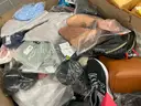 Apparel: Manually Sorted "Shoes, Handbags and Totes" (JAN26-0748X)