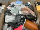 Apparel: Manually Sorted "Shoes, Handbags and Totes" (JAN26-0748X)