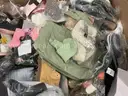 Apparel: Manually Sorted "Shoes, Handbags and Totes" (JAN26-0962X)