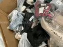 Apparel: Manually Sorted "Shoes, Handbags and Totes" (FEB26-0578X)