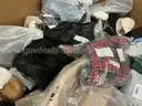 Apparel: Manually Sorted "Shoes, Handbags and Totes" (FEB26-0578X)
