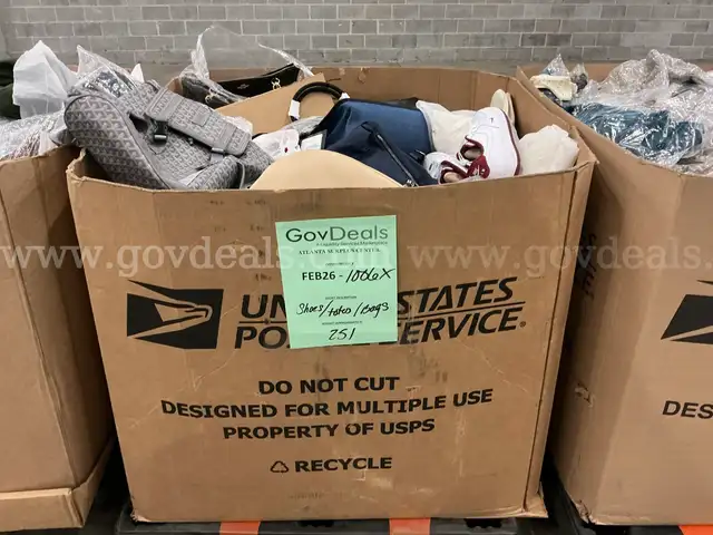 Apparel " Clothes" (FEB26-1006)