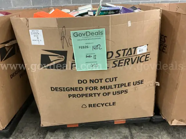 Books: Mixed "Hard and Soft Back" (FEB26-1402)