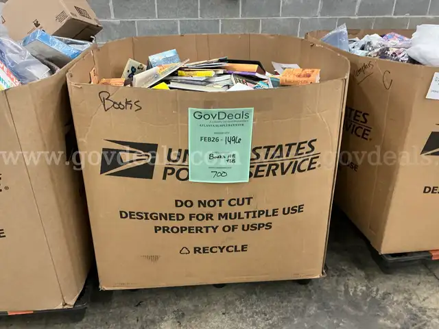 Books: Mixed "Hard and Soft Back" (FEB26-1496)