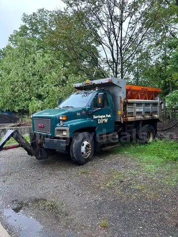 2004 GMC C8C042 Dump Truck