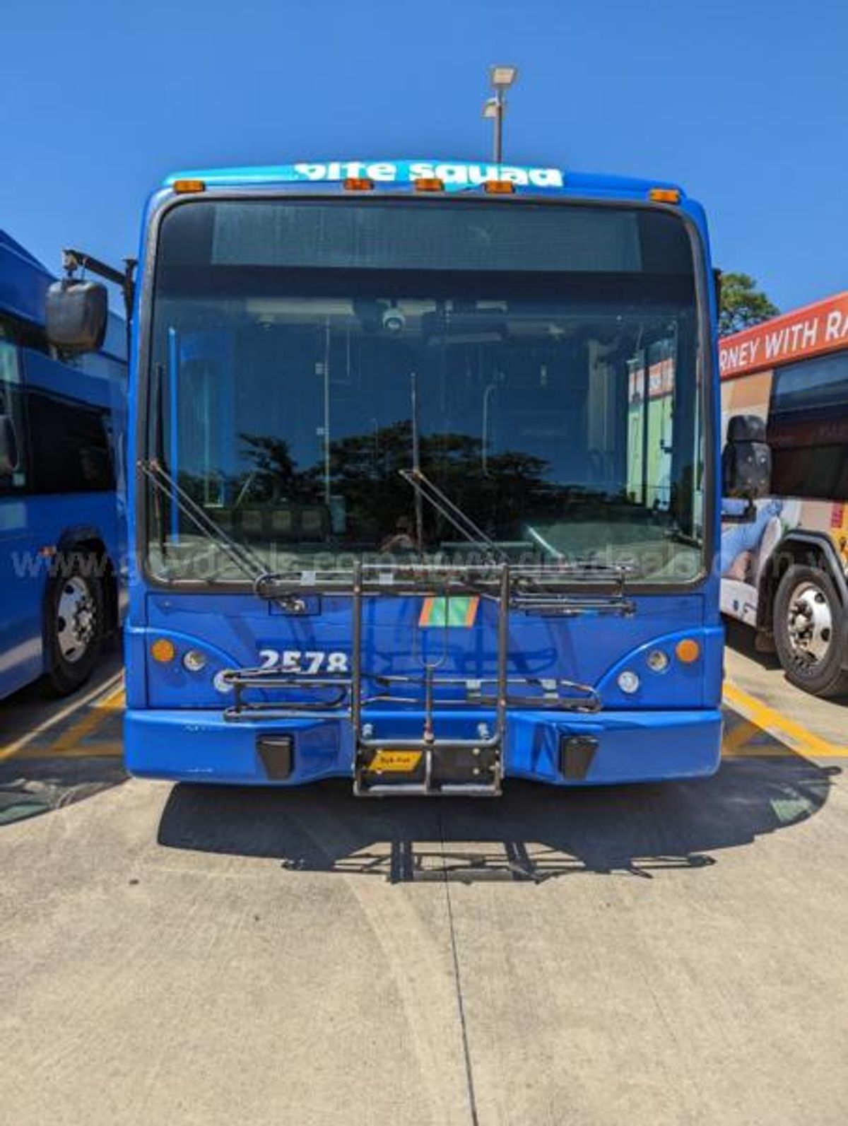 2006-gillig-40-low-floor-bus-govdeals