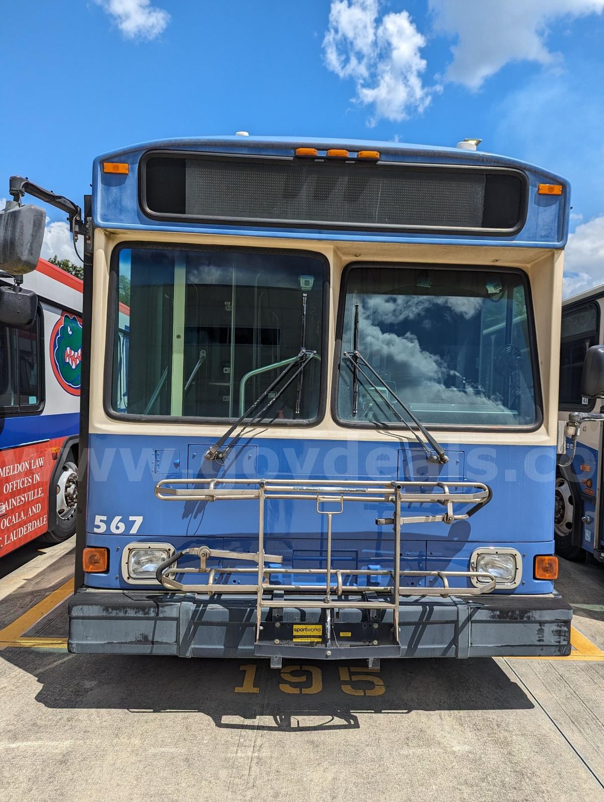 2005 GILLIG PHANTOM 40’ BUS, BLUE | GovDeals