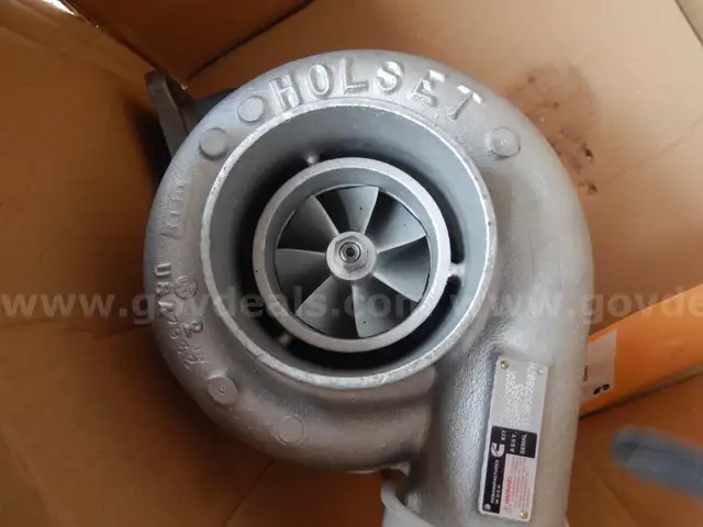 NEW/OLD STOCK (1) CUMMINS GILLIG TURBOCHARGER 4089599RX