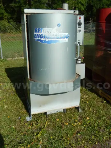 USED (1) BETTER ENGINEERING TOOL CLEANER G2000  76&#x22; H x 40&#x22; W x 55&#x22; L