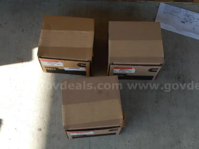 NEW/OLD STOCK (3) CUMMINS PIPE TURBO AIR TRANSFER WPB 7939771
