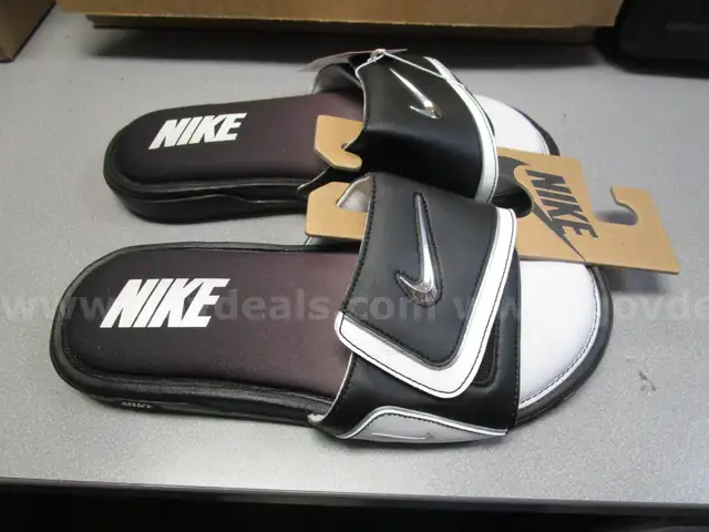 (1) UNUSED PAIR NIKE COMFORT SLIDE 2 SANDAL, SIZE 12