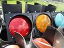 PALLET OF (16) THREE-LIGHT AND FOUR-LIGHT TRAFFIC LIGHTS