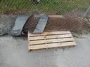 USED (6) BUNDLES OF CHAIN LINK OR CATTLE FENCING, (2) CHAIN LINK FENCING POSTS, (1) BOX OF ASSORTED FENCING HARDWARE