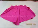 (20) USED ITEMS OF CLOTHING. VARIOUS SIZES AND TYPES.