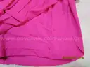 (20) USED ITEMS OF CLOTHING. VARIOUS SIZES AND TYPES.