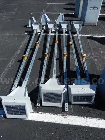 USED (7) SOLAR POWERED LIGHTS ON GALVANIZED SQUARE POSTS, (3) SOLAR POWERED LIGHTS