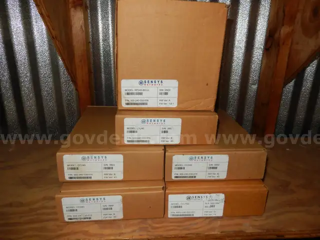 USED (5) SENSYS NETWORKS CONTACT CLOSURE CARD, (1) SENSYS NETWORKS REPEATER LONG LIFE RP240-BH-LL