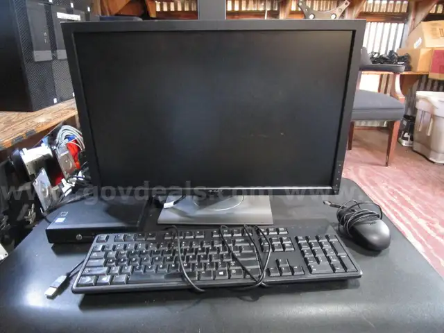 (1) USED OFFICE COMPUTER SET: (1) HP PRODESK MINI, (1) DELL 20" MONITOR, (1) DELL WIRED KEYBOARD, (1) DELL WIRED MOUSE