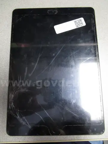 (1) USED APPLE IPAD 7TH GEN 32GB WiFi+CELLULAR, A2206, MW6W2LL/A