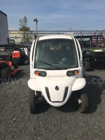 GEM ELECTRIC UTILITY CAR