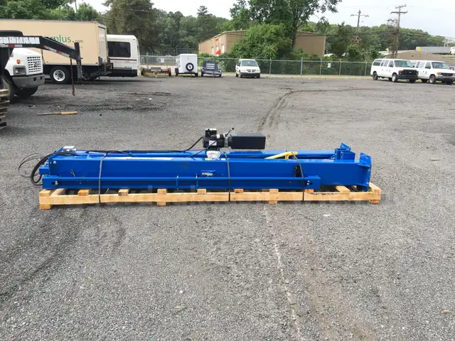 FORWARD TWIN TWO-POST LIFT