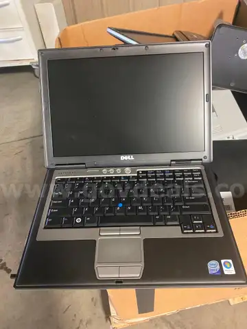 3 PALLETS OF COMPUTERS, MONITORS AND PROJECTORS