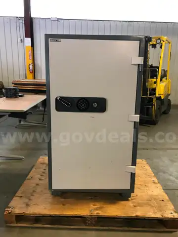 ADESCO SAFE ON ONE PALLET.