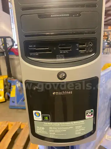 1 PALLET OF COMPUTERS