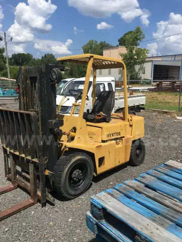 1987 HYSTER FORKLIFT